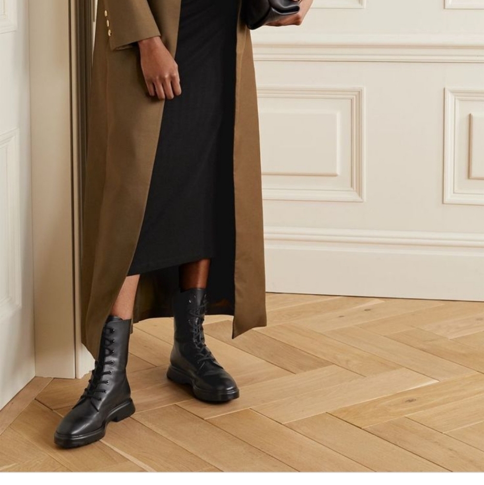 Stuart Weitzman Mckenzee Boots